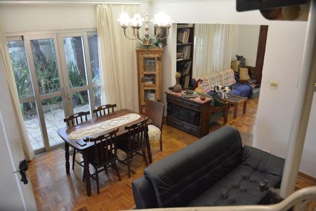 Casa à venda com 192m², 3 quartos e 2 vagas