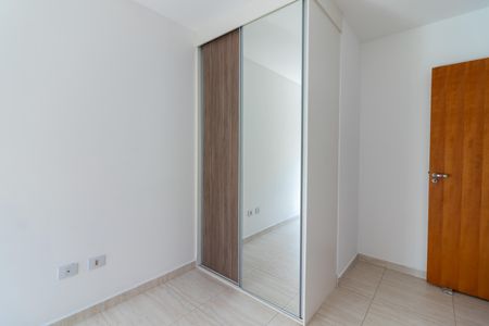 Casa de condomínio para alugar com 112m², 3 quartos e 1 vaga Casa de condomínio para alugar com 112m², 3 quartos e 1 vagaSuíte 1