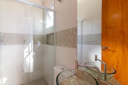 Casa de condomínio para alugar com 112m², 3 quartos e 1 vaga Casa de condomínio para alugar com 112m², 3 quartos e 1 vagaBanheiro da Suíte 1