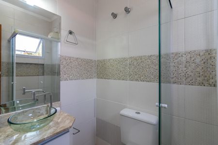 Casa de condomínio para alugar com 112m², 3 quartos e 1 vaga Casa de condomínio para alugar com 112m², 3 quartos e 1 vagaBanheiro da Suíte 2