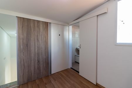 Casa de condomínio para alugar com 112m², 3 quartos e 1 vaga Casa de condomínio para alugar com 112m², 3 quartos e 1 vagaSuíte 3