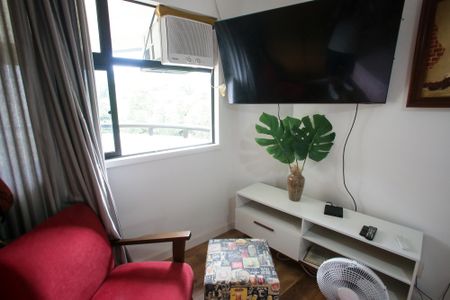 Quarto Suíte 1 de apartamento para alugar com 3 quartos, 110m² em Freguesia (jacarepaguá), Rio de Janeiro