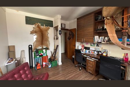 Apartamento à venda com 173m², 3 quartos e 2 vagas Apartamento à venda com 173m², 3 quartos e 2 vagasQuarto 2