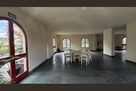 Apartamento à venda com 173m², 3 quartos e 2 vagas Apartamento à venda com 173m², 3 quartos e 2 vagasSalão de Festas