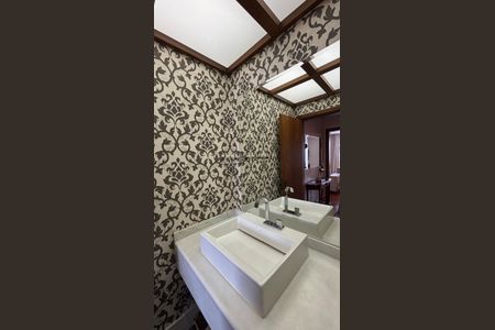 Apartamento à venda com 173m², 3 quartos e 2 vagas Apartamento à venda com 173m², 3 quartos e 2 vagasLavabo