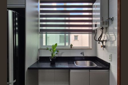 Apartamento para alugar com 300m², 4 quartos e 3 vagas Apartamento para alugar com 300m², 4 quartos e 3 vagasÁrea de Serviço