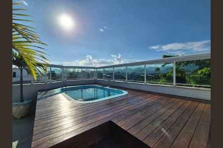 Apartamento para alugar com 300m², 4 quartos e 3 vagas Apartamento para alugar com 300m², 4 quartos e 3 vagasTerraço