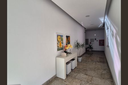 Apartamento para alugar com 300m², 4 quartos e 3 vagas Apartamento para alugar com 300m², 4 quartos e 3 vagasHall de entrada