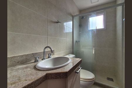 Apartamento para alugar com 300m², 4 quartos e 3 vagas Apartamento para alugar com 300m², 4 quartos e 3 vagasBanheiro suite 2 e 3