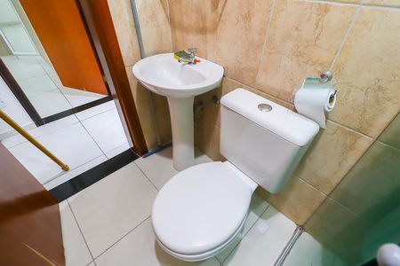 Banheiro de apartamento à venda com 2 quartos, 60m² em Itaquera, São Paulo