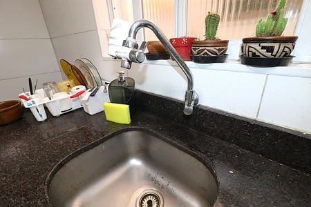 Apartamento à venda com 66m², 2 quartos e 2 vagasCozinha - Torneira