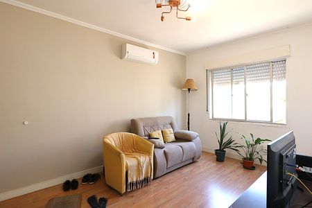 Sala de apartamento à venda com 2 quartos, 66m² em Sarandi, Porto Alegre