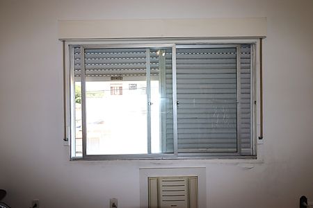 Janela do Quarto 1 de apartamento à venda com 2 quartos, 66m² em Sarandi, Porto Alegre