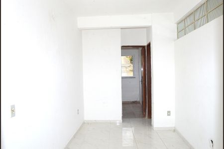 Sala de casa para alugar com 3 quartos, 75m² em Novo Alvorada, Belo Horizonte