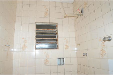 Casa para alugar com 75m², 3 quartos e sem vagaBanheiro