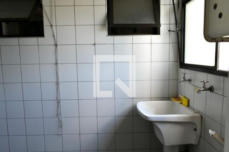 Apartamento para alugar com 78m², 3 quartos e 2 vagasÁrea de serviço