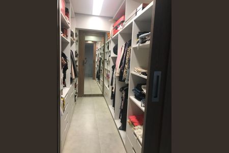 Apartamento para alugar com 90m², 1 quarto e 2 vagas Apartamento para alugar com 90m², 1 quarto e 2 vagasQuarto