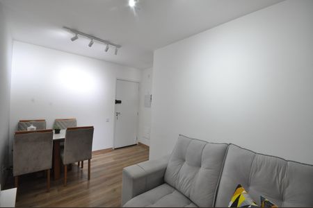 Apartamento à venda com 42m², 2 quartos e sem vagaSala