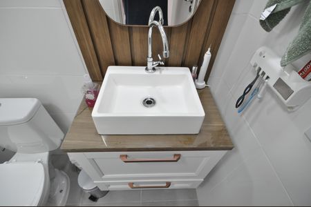 Apartamento à venda com 42m², 2 quartos e sem vagaBanheiro