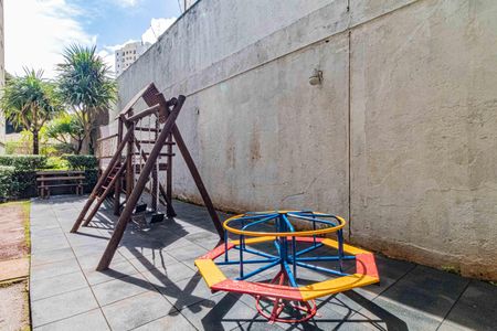 Apartamento para alugar com 69m², 3 quartos e 1 vaga Apartamento para alugar com 69m², 3 quartos e 1 vagaÁrea comum - Playground