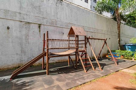 Apartamento para alugar com 69m², 3 quartos e 1 vaga Apartamento para alugar com 69m², 3 quartos e 1 vagaÁrea comum - Playground