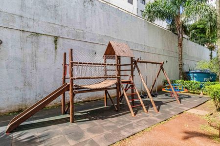Apartamento para alugar com 69m², 3 quartos e 1 vaga Apartamento para alugar com 69m², 3 quartos e 1 vagaÁrea comum - Playground