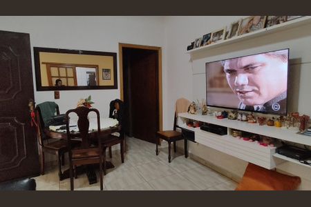 Casa à venda com 180m², 2 quartos e 2 vagas