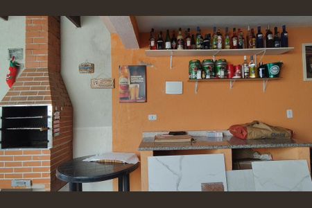 Casa à venda com 180m², 2 quartos e 2 vagas