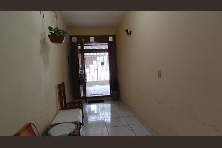Casa à venda com 180m², 2 quartos e 2 vagas