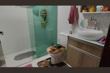 Casa à venda com 180m², 2 quartos e 2 vagas