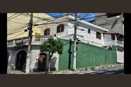 Casa para alugar com 120m², 3 quartos e 1 vagaFachada