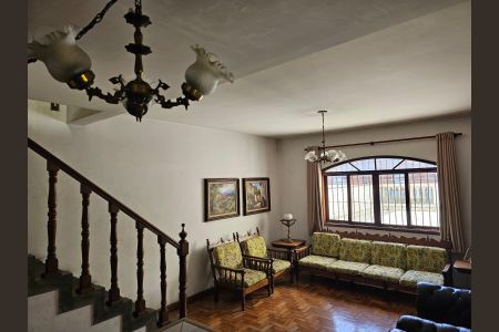 Sala de casa para alugar com 3 quartos, 120m² em Jardim Miriam, São Paulo