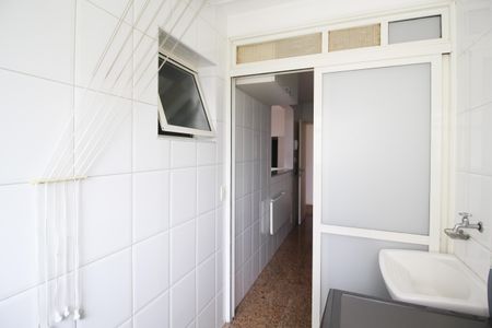 Apartamento à venda com 70m², 2 quartos e 2 vagas Apartamento à venda com 70m², 2 quartos e 2 vagasÁrea de Serviço