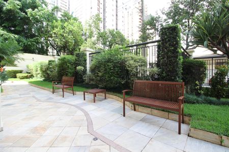 Apartamento à venda com 70m², 2 quartos e 2 vagas Apartamento à venda com 70m², 2 quartos e 2 vagasÁrea comum