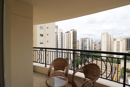 Apartamento à venda com 70m², 2 quartos e 2 vagas Apartamento à venda com 70m², 2 quartos e 2 vagasVaranda