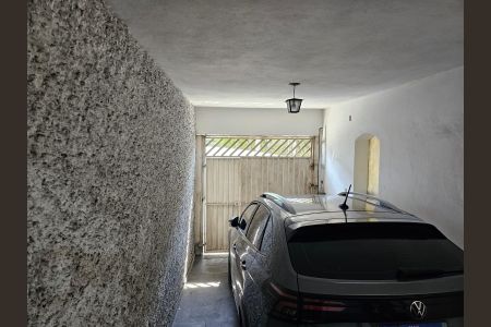 Casa à venda com 304m², 5 quartos e 2 vagasÁrea externa