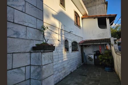 Casa à venda com 304m², 5 quartos e 2 vagasÁrea externa