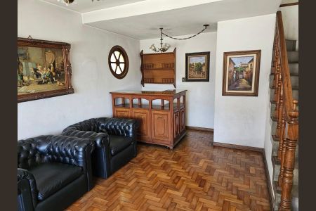 Sala de casa à venda com 5 quartos, 304m² em Jardim Miriam, São Paulo