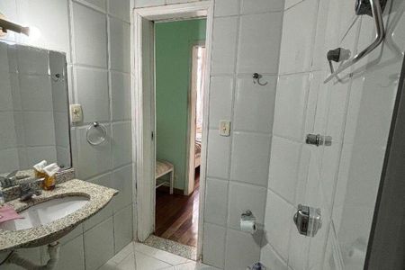 Banheiro de apartamento para alugar com 2 quartos, 58m² em São Francisco Xavier, Rio de Janeiro