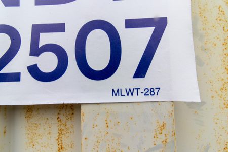 Casa à venda com 96m², 2 quartos e 3 vagasplaca