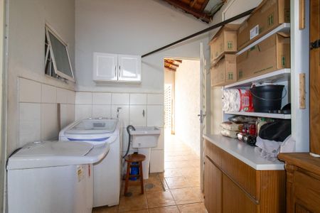 Casa à venda com 96m², 2 quartos e 3 vagasÁrea externa