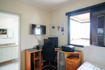 Apartamento à venda com 130m², 3 quartos e 2 vagasSuíte 3