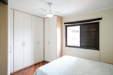 Apartamento à venda com 130m², 3 quartos e 2 vagasSuíte 1