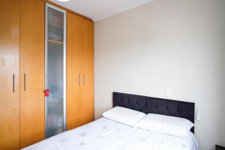 Apartamento à venda com 130m², 3 quartos e 2 vagasSuíte 2