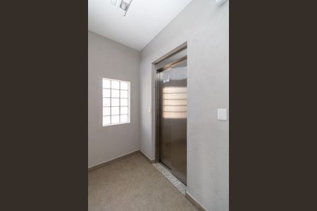 Apartamento para alugar com 45m², 2 quartos e sem vagaÁrea comum - Elevador