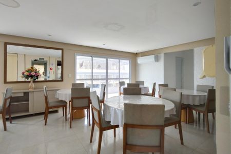 Apartamento para alugar com 115m², 3 quartos e 2 vagasÁrea comum - Salão de festas