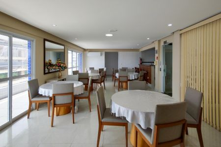 Apartamento para alugar com 115m², 3 quartos e 2 vagasÁrea comum - Salão de festas