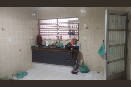 Casa para alugar com 100m², 3 quartos e 2 vagas Casa para alugar com 100m², 3 quartos e 2 vagasCozinha