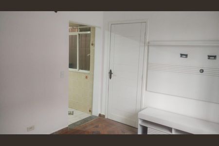 Casa para alugar com 100m², 3 quartos e 2 vagas Casa para alugar com 100m², 3 quartos e 2 vagasSala