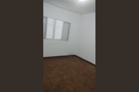 Casa para alugar com 100m², 3 quartos e 2 vagas Casa para alugar com 100m², 3 quartos e 2 vagasSala